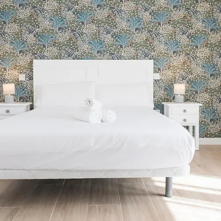 アパート Gm By Ap